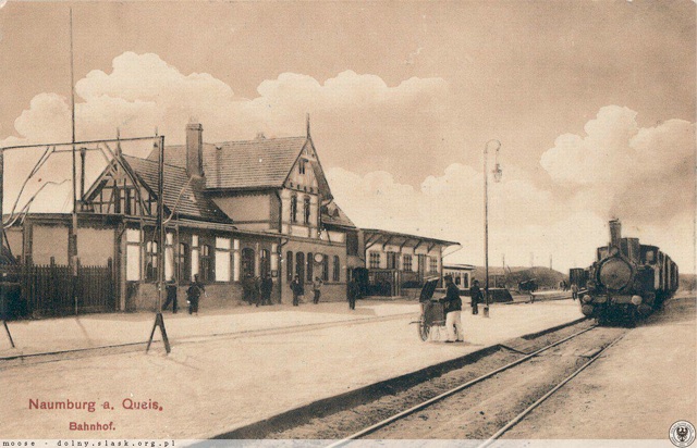 Dworzec w Nowogrodźcu